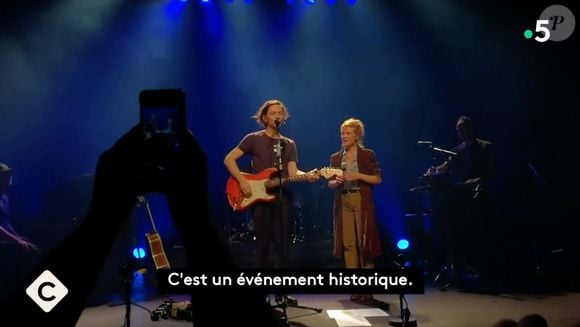 Archive de Mélanie Thierry et Raphaël diffusé sur le plateau de "C à vous" ce mardi 22 avril 2025.
