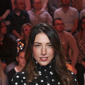Exclusif - Delphine Wespiser, sur le plateau de TBT9 présenté par C.Hanouna, et diffusé en direct sur W9, Paris, France, le 02 mars 2026. © Jack Tribeca / Bestimage