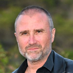 Depuis neuf ans, il fait les beaux jours de TF1 dans "Demain nous appartient" sous le soleil de l'Hérault. 

Exclusif - Alexandre Brasseur lors de la soirée de clôture de la troisième édition des Théâtrales d'Eze à l'oppidum du Col d'Eze.
© Bruno Bebert / Bestimage