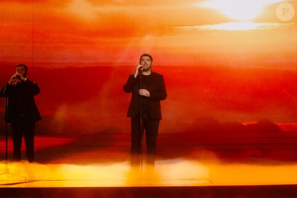 Exclusif - Patrick Fiori - Enregistrement de l'émission "Eternel Aznavour, le concert événement", diffusée le 18 octobre sur France 3. © Christophe Clovis-Cyril Moreau / Bestimage