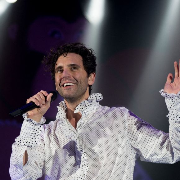Le célèbre artiste anglais et auteur-compositeur-interprète Mika se produit sur scène lors de sa première date italienne du ''Revelation Tour'' au Kioene Arena à Padoue, Italie, le 1er février 2020. Photo par Mariano Montella/Pacific Press via ZUMA Wire/ABACAPRESS.COM