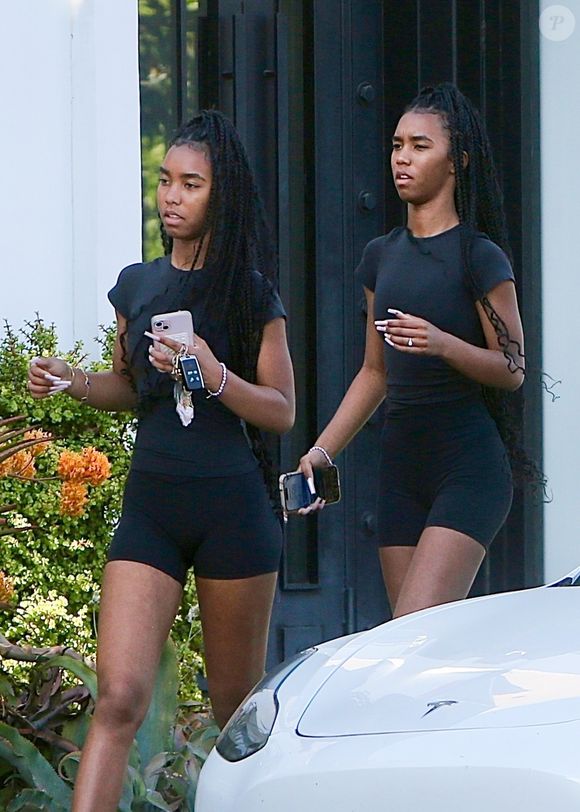 Los Angeles, CA  - EXCLUSIVE  - D'Lila Star and Jessie James Combs, the twin daughters of P Diddy, were seen in LA at SEV Laser hair removal, rocking matching all-black outfits and yellow retro Jordan sneakers for a stylish and coordinated look.



Pictured: D'Lila Star, Jessie James Combs