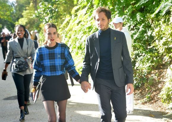 Vianney Bureau (Vianney), sa compagne Catherine Robert - People au défilé Lacoste Collection Prêt-à-Porter Printemps/Eté 2020 lors de la Fashion Week de Paris, le 1er octobre 2019. © Veeren Ramsamy-Christophe Clovis/Bestimage