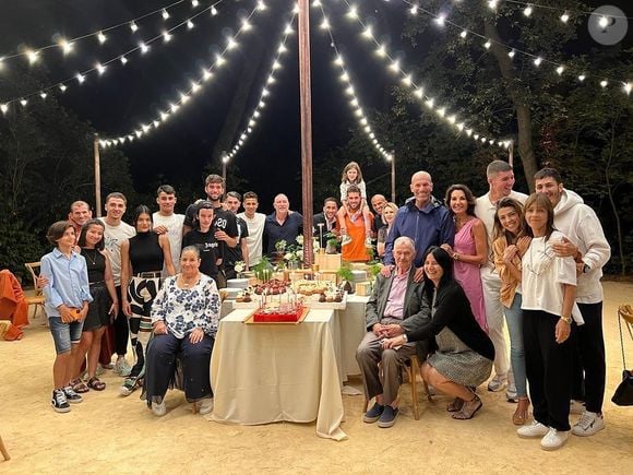 Zinedine Zidane et toute sa famille.