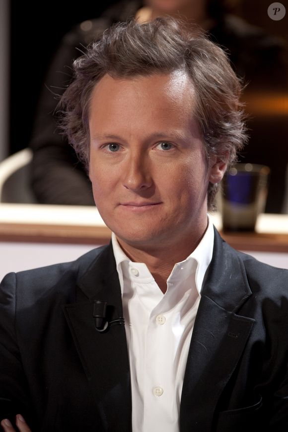 Pierre de Vilno sur le plateau de l'émission "Au field de la nuit" à Paris le 12 septembre 2011. Photo par JLPPA / Bestimage