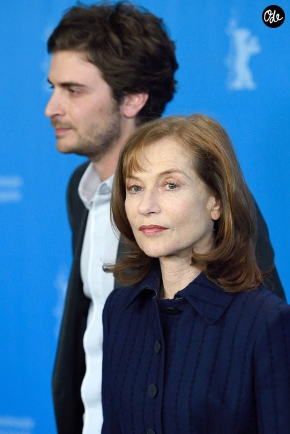 Roman Kolinka et Isabelle Huppert lors de la séance photo du film « L'Avenir » (« Things to Come ») dans le cadre de la 66e Berlinale, le Festival international du film de Berlin, à Berlin, en Allemagne, le 13 février 2016. Photo : Aurore Marechal/ABACAPRESS.COM