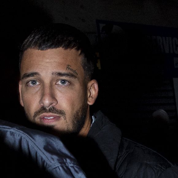 Exclusif - Laurent Correia et Jazz (Jazmin Amy Anais Lanfranchi Shooter) arrivent à la discothèque Deflower à Paris, France le 2 mars 2022.

Photo : Perusseau - Da Silva / Bestimage