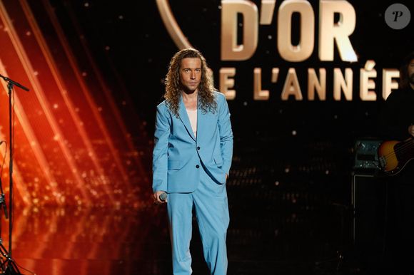 Exclusif - Julien Doré - Enregistrement de l'émission "Les disques d'or de l'année" au Dôme de Paris, présentée par E.Gossuin et diffusée le 24 décembre à 21h10 sur M6
© Christophe Clovis / Bestimage