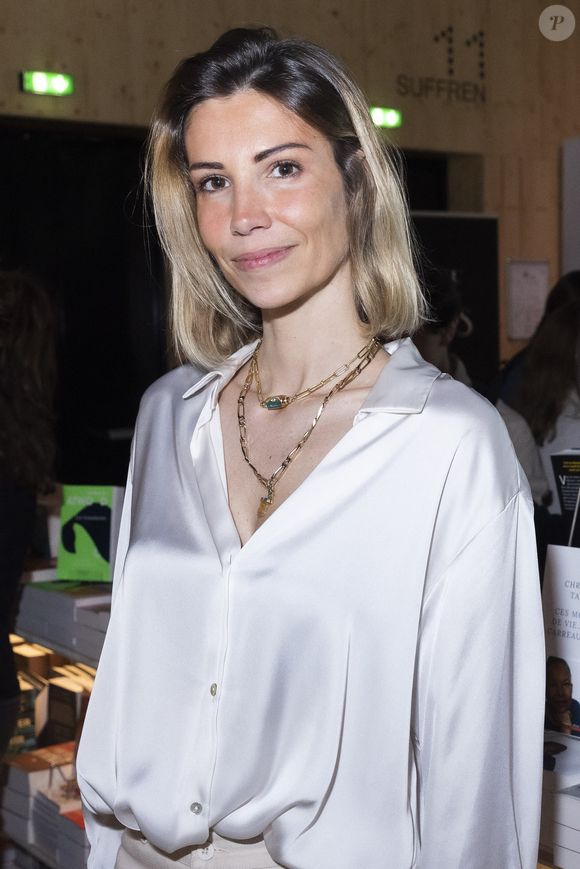 Alexandra Rosenfeld au Festival du Livre de Paris au Grand Palais éphémère à Paris, France, le 23 avril 2022. © Jack Tribeca/Bestimage