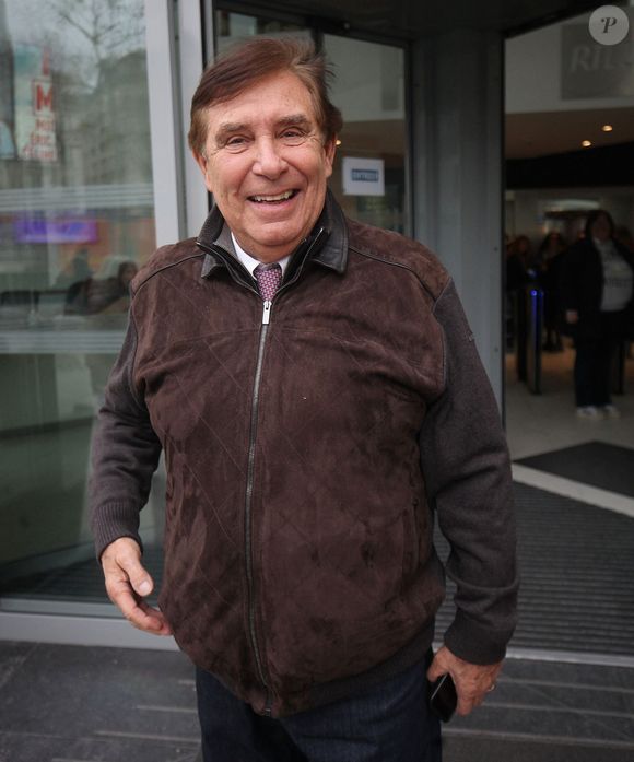Exclusif - Jean-Pierre Foucault quitte les studios de RTL. Paris, le 12 décembre 2024.
PsnewZ / Bestimage