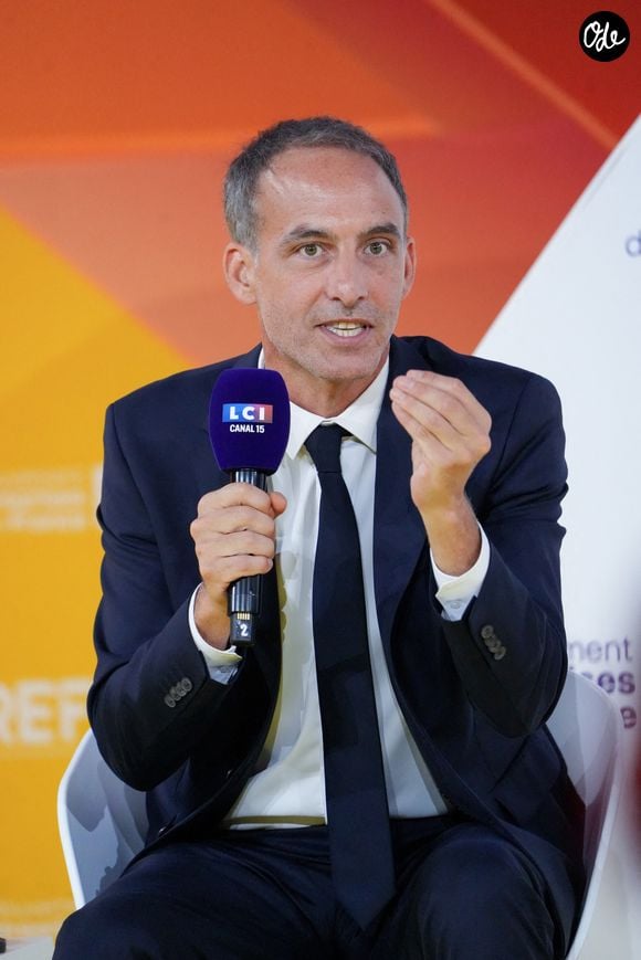 Raphaël Glucksmann - La Rencontre des Entrepreneurs de France (REF) du MEDEF au Stade Roland Garros le 27 août 2026. © Anne-Sophie Guebey / Bestimage