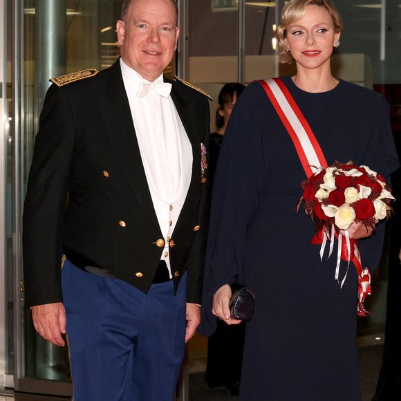 Le prince Albert II de Monaco, la princesse Charlene durant la traditionnelle soirée de la Fête Nationale Monégasque au Grimaldi Forum à Monaco, le 19 novembre 2024. La Famille Princière et leurs convives ont assisté à un opéra en 4 actes "La Bohême". © JC VINAJ / Pool Monaco / Bestimage