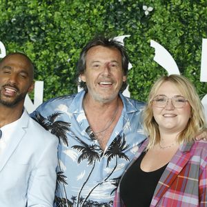 Pour rappel, Lola Dubini avait rejoint le casting dès la neuvième saison et brillera désormais par son absence pour la 13ème édition comme elle l'a rapporté aux équipes de "Télé-Loisirs" mardi 19 août 2025.
Lola Dubini, Stomy Bugsy et Jean-Luc Reichmann au photocall de la série "Leo Mattei, Brigade des mineurs" lors du 62ème Festival de Télévision de Monte-Carlo, à Monaco, le 19 juin 2023. © Denis Guignebourg/BestImage