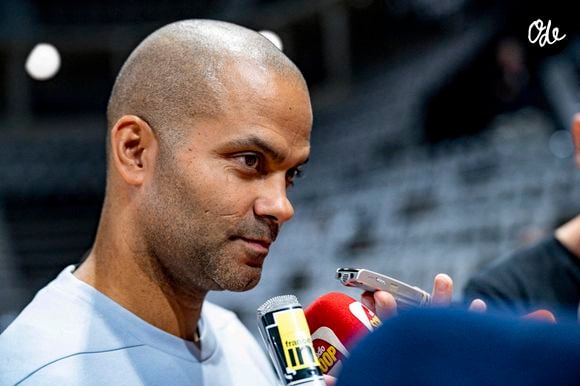 Tony Parker lors d'un point presse de la LDLC ASVEL à la veille du match d'EuroLeague face à Tel Aviv, à Villeurbanne, le 23/09/2026. Photo Sandrine Thesillat / PsNewZ /Bestimage