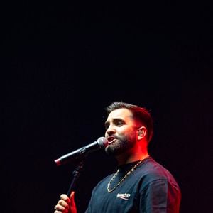 Kendji Girac - Les artistes se produisent lors du concert "Scoop Live" de Radio Scoop à la LDLC Arena de Décines près de Lyon, le 25 février 2025.
© Sandrine Thesillat / PsnewZ / Bestimage