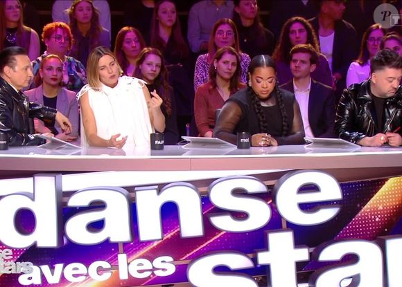 Les jurés de l'émission lors du prime de "Danse avec les stars". Capture d'écran/TF1