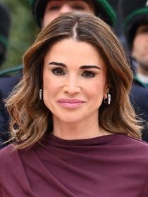 Rania de Jordanie fête son 55e anniversaire : Divine geisha japonaise, elle pose dans une robe kimono estimée à 600 euros