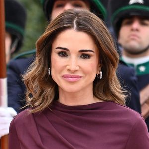 La reine Rania Al Abdullah de Jordanie célèbre son 55e anniversaire. 

Giorgia Meloni, la Première ministre italienne, reçoit la reine Rania de Jordanie à la Villa Doria Pamphilj à Rome. Zuma Press / Bestimage