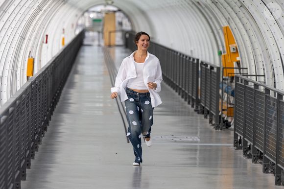 Fashion designer Alice Vaillant au défilé Vaillant Studio prêt à porter femme Printemps/Été 2024 lors de la Fashion Week de Paris (PFW) à Paris, France, le 26 septembre 2023. © Jeremy Melloul/Bestimage