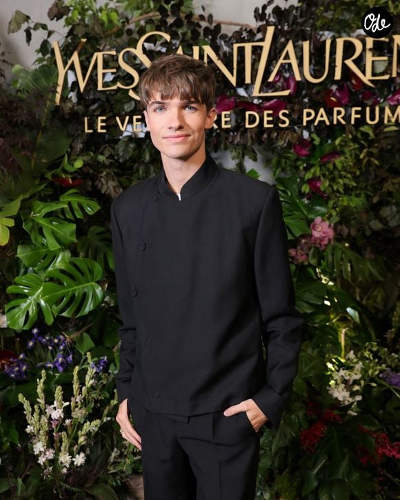 Pierre de Maere - Photocall de la soirée "Le vestiaire des parfums" de Yves Saint Laurent à Paris pendant la fashion week le 8 juillet 2025. © Saint Laurent via Bestimage
