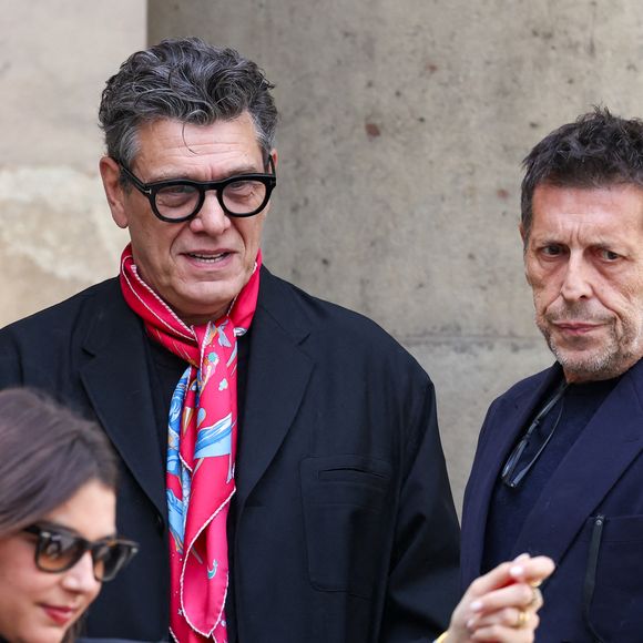 Marc Lavoine, Pascal Duchène - Sorties des obsèques du prince Jean-Stanislas Poniatowski en l'Eglise polonaise à Paris, France, le 29 avril 2024. © Jacovides-Moreau/Bestimage
