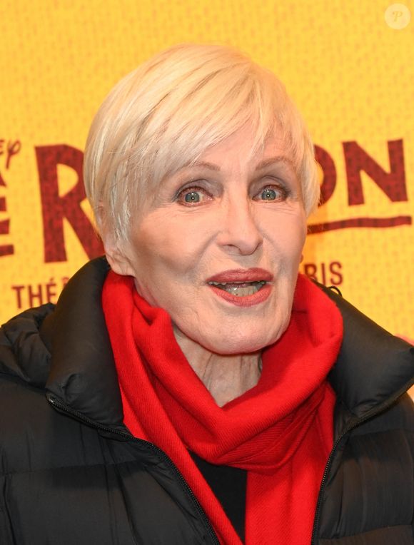 Nicole Croisille - People lors de la générale de la comédie musicale "Le Roi Lion" au théâtre Mogador à Paris le 11 novembre 2021. © Coadic Guirec/Bestimage