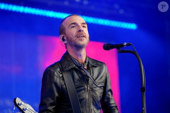 Calogero en concert lors de la "Fête de L'Humanité 2024" sur l'ex-base aérienne 217 au Plessis-Pâté le 15 septembre 2024. © Anne-Sophie Guebey/Bestimage