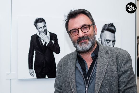 Le 18 octobre, un match de rugby sera diffusé sur le créneau horaire alloué d'habitude à Frédéric Lopez.

Frédéric Lopez à l'exposition du photographe Stéphane de Bourgies à La Défense, le 12 mars 2019. Photo de Julie Sebadelha/ABACAPRESS.COM