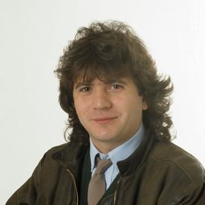 En France, à Paris, portrait studio de Daniel Balavoine en juillet 1982. Photo par Michel CROIZARD via Bestimage