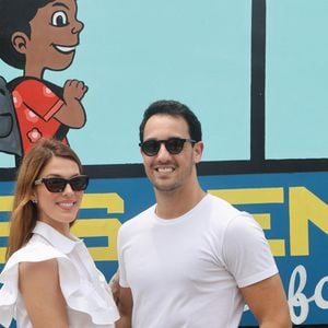 Invitée sur le podcast de Louise Aubery, l'ancienne Miss Univers avait confié à quel point elle avait ressenti la pression du temps et de la société lorsqu'elle s'était séparée de son fiancé Diego, notamment en raison de son âge. 

Exclusif - Iris Mittenaere et Diego El Glaoui - Madame D.Ouattara, Première Dame de la Côte d'Ivoire, accompagnée de Madame D.Tshisekedi, Première Dame du Congo, a inauguré la Case des Enfants, reconstruite suite aux fonds récoltés lors du Gala 2022 de la Fondation "Children of Africa", à Abidjan. Le 1er mars 2024 © Dominique Jacovides / Bestimage