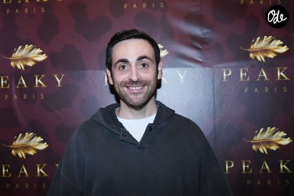 Camille Combal - Le comédien Redouane Bougheraba inaugure son restaurant "Le Peaky" à Paris le 20 novembre 2024. © Rachid Bellak/Bestimage