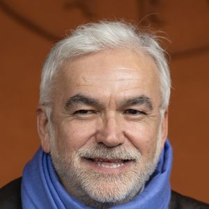 Pascal Praud au village lors des Internationaux de France de Tennis de Roland Garros 2025, à Paris, France, le 7 juin 2025.

© Cyril Moreau/Bestimage