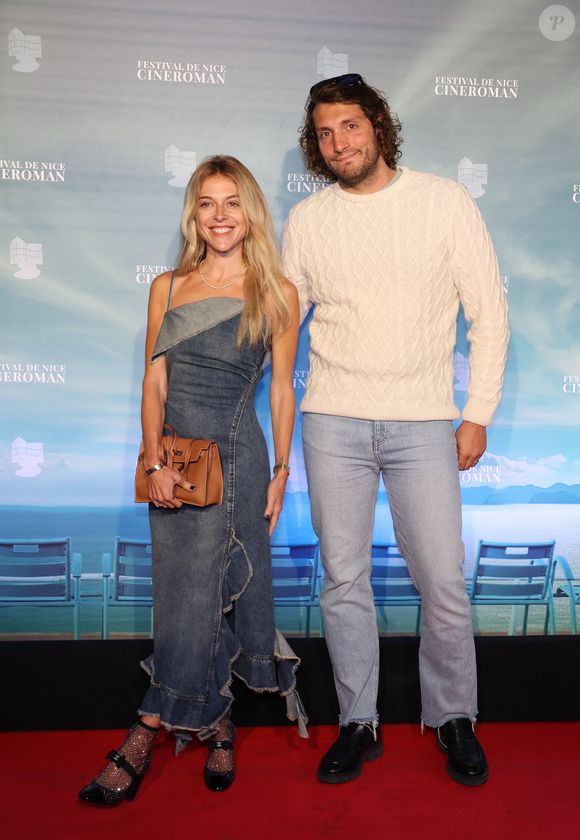 Victoria Montfort et son compagnon Hugo Cremanshi à Nice, France, le 5 octobre 2024. Photo par Bebert-Jacovides/Bestimage