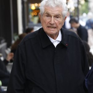 Ces deux-là ne risquent pas de re-tourner ensemble de sitôt après ces déclarations…

Claude Lelouch lors de la présentation presse du nouveau théâtre "La Gaîté Rive Gauche" à Paris le 4 juin 2025.

© Marc Ausset-Lacroix / Bestimage