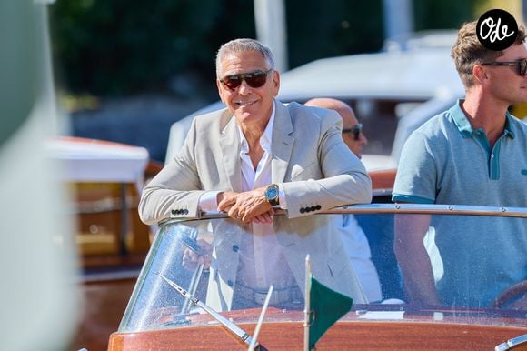 George Clooney arrive au Lido en bateau-taxi lors du 83ème Festival International du Film de Venise (Mostra), à Venise, Italie, le 3 septembre 2026.

© Action Press/Bestimage
