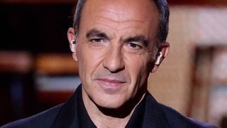 "Je ne suis pas comme les autres…" : Nikos Aliagas miraculé, cet événement fondateur a forgé son destin exceptionnel