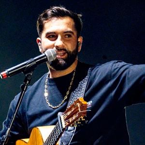 Kendji Girac - Les artistes se produisent lors du concert "Scoop Live" de Radio Scoop à la LDLC Arena de Décines près de Lyon, le 25 février 2025. 
© Sandrine Thesillat / PsnewZ / Bestimage