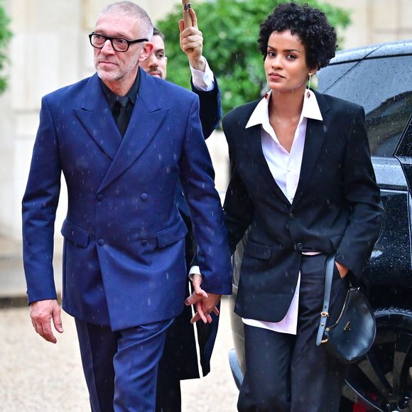 Vincent Cassel et Narah Baptista au dîner d’État en l’honneur du président brésilien et de sa femme au palais présidentiel de l’Élysée à Paris, le 5 juin 2025.

Photo : Christian Liewig / Bestimage
