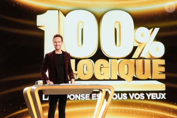 Et de conclure :  "S'il n'y avait pas le problème de l'exclu et s'il n'y avait pas le problème du timing, sincèrement je l'aurais fait. Parce que c'est génial comme émission".

Exclusif - Cyril Feraud - Enregistrement de l'émission "100% logique" présentée par C. Feraud et qui sera diffusée samedi 1er mars à 21.10 sur France 2 et sur france.tv, au Studio du Lendit à Saint-Denis, France, le 12 décembre 2024. © Christophe Clovis / Bestimage