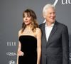 Aujourd’hui marié à Alejandra Silva, il a connu plusieurs grandes histoires d’amour.

Richard Gere et Alejandra Silva au photocall pour les prix Elle x Future et Elle Eco à Madrid le mercredi 26 novembre 2025.

Cordon / Bestimage