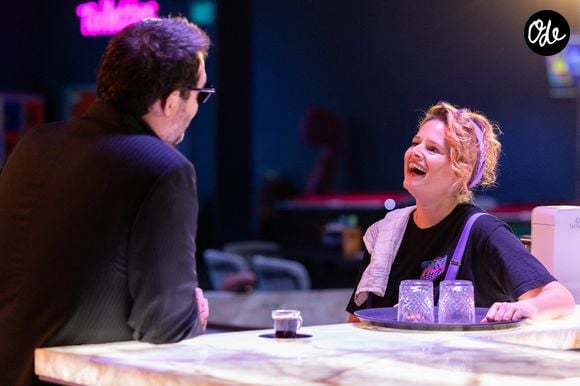 Exclusif - Elodie Poux lors du tournage de l'émission "Panique au grand magasin" diffusée le 15 décembre 2025 sur TF1. © Cyril Moreau/Bestimage