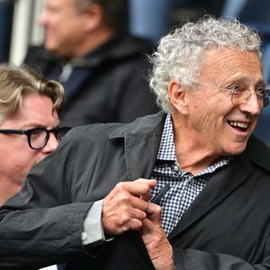 Nelson Montfort dans les tribunes du match de football de Ligue 1 McDonald's opposant le  RC Lens au Paris Saint-Germain (PSG) (0-2) au Parc des Princes à Paris le 14 septembre 2025. © Christian Liewig/Bestimage
