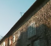 Ensemble, le couple a vécu de jolis moments dans une grande maison que Nathalie Baye avait achetée, au début des années 80, à Vallière, dans la Creuse.
Maison en Creuse de Nathalie Baye et Johnny Hallyday