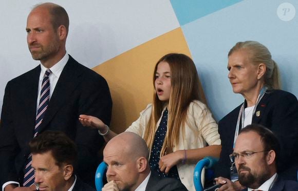 Le prince William, la princesse Charlotte de Galles, la princesse Leonor et l'infante Sofia d'Espagne dans les tribunes de la finale de l'UEFA Women's Euro 2025 "Angleterre - Espagne (1-1, 3-1 tab)" à Bâle. Mirrorpix / Bestimage