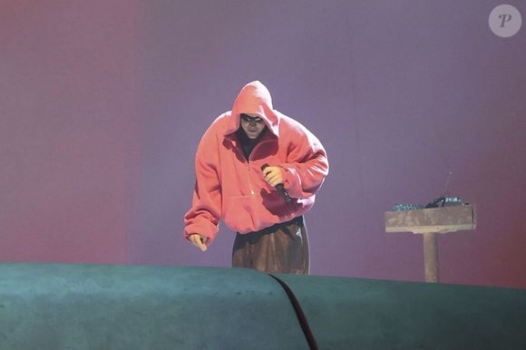 L’édition actuelle affiche complet avec des artistes comme Sabrina Carpenter, Justin Bieber ou Addison Rae.

Le chanteur canadien Justin Bieber est vu en train de donner une performance pleine d'énergie le deuxième jour du premier week-end du 2026 Coachella Valley Music and Arts Festival à Indio, en Californie.
Backgrid USA / Bestimage