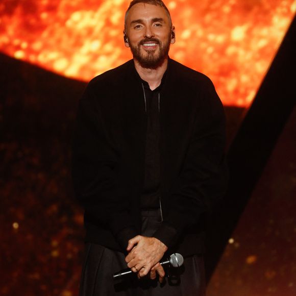 Christophe Willem - Enregistrement de l'émission "Les disques d'or de l'année" au Dôme de Paris, présentée par E.Gossuin et diffusée le 24 décembre à 21h10 sur M6
© Christophe Clovis / Bestimage