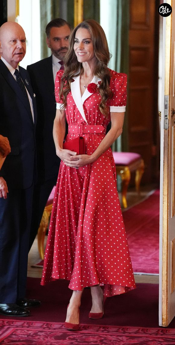 Elle a confié comprendre la douleur des proches, ayant elle-même été diagnostiquée d'un cancer en 2024.
La princesse de Galles lors d'une réception organisée par Cancer Research UK à l'occasion du 125e anniversaire de l'organisation caritative, au St James's Palace, à Londres. ©Bestimage