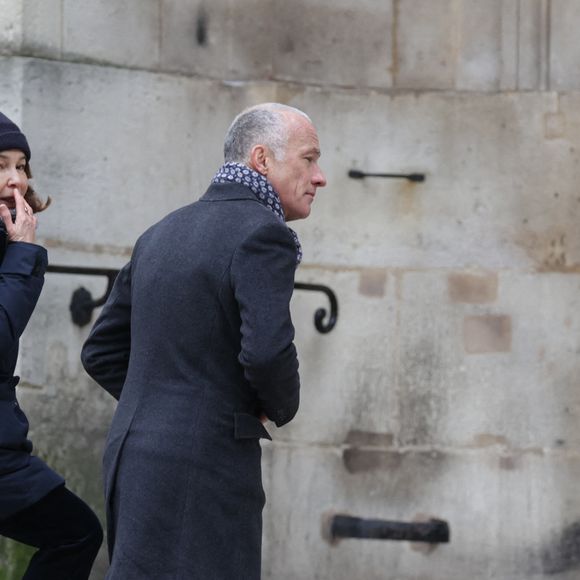 Gilles Bouleau arrivant à la cérémonie d'enterrement de Catherine Laborde à l'église Saint-Roch à Paris, France, le 6 février 2025.  Photo by Nasser Berzane/ABACAPRESS.COM