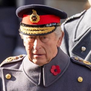 Le roi Charles III d'Angleterre assiste à la cérémonie du dimanche du Souvenir au cénotaphe de Whitehall. Chaque année, les membres de la famille royale britannique se joignent aux politiciens, aux anciens combattants et aux membres du public pour se souvenir de ceux qui sont morts au combat. Photo par GOFF  / BESTIMAGE
