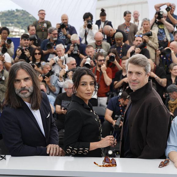 Angèle Diabang, Khaled Mouzanar, Leïla Bekhti (présidente du jury), Thomas Cailley et Laura Samani au photocall du jury Un Certain Regard lors du 79ème Festival International du Film de Cannes, France, le 13 mai 2026. © Jacovides-Moreau/Bestimage
